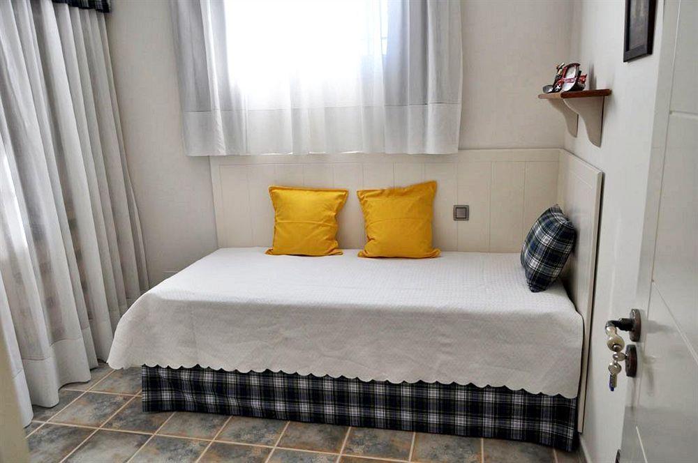 Welcome Inn Nerja Guest House Luxury Bed & Breakfast Exterior foto