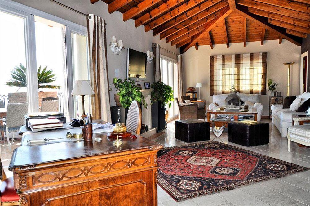 Welcome Inn Nerja Guest House Luxury Bed & Breakfast Exterior foto
