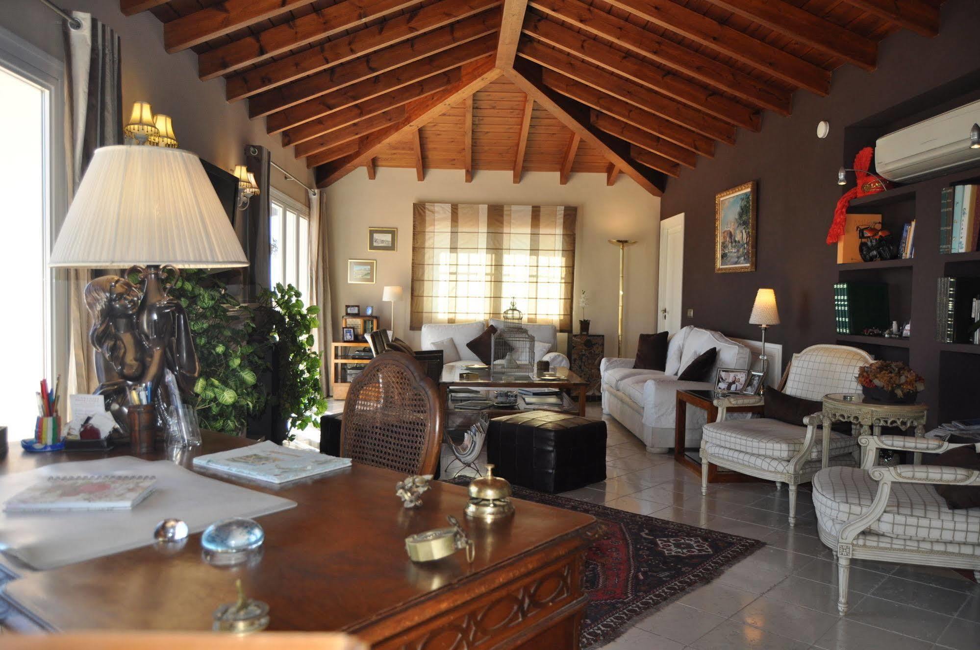 Welcome Inn Nerja Guest House Luxury Bed & Breakfast Exterior foto
